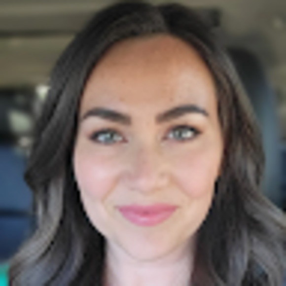 Meet your Posher, Kristen - Picture 1 of 1